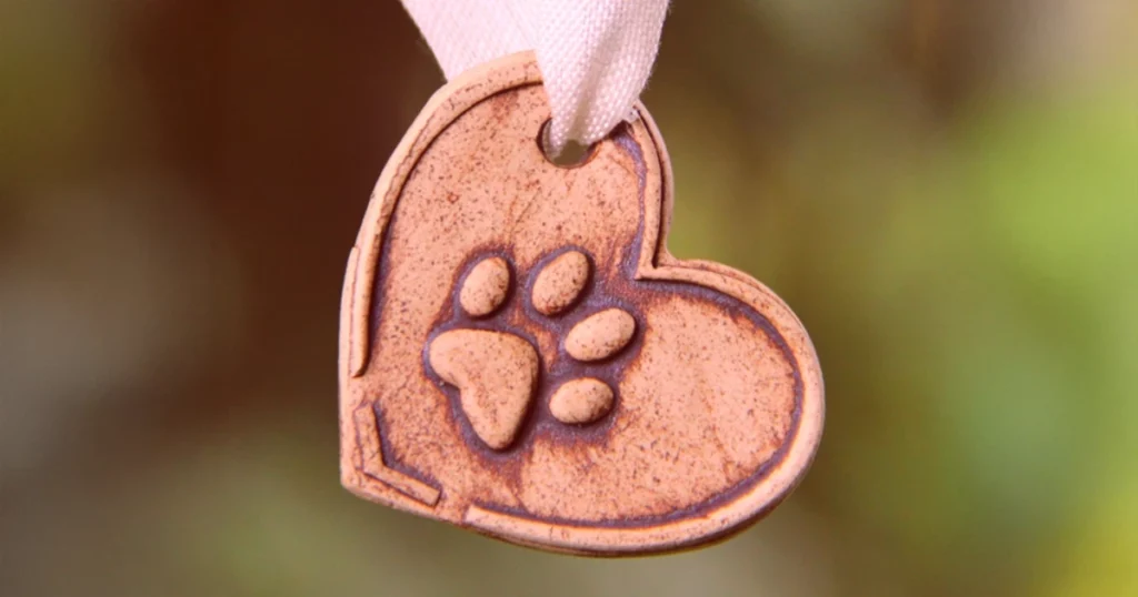 Kremační přívěsek nezaměnitelnosti psa Kima